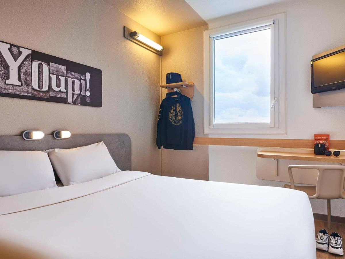 Ibis Budget Velizy Esterno foto