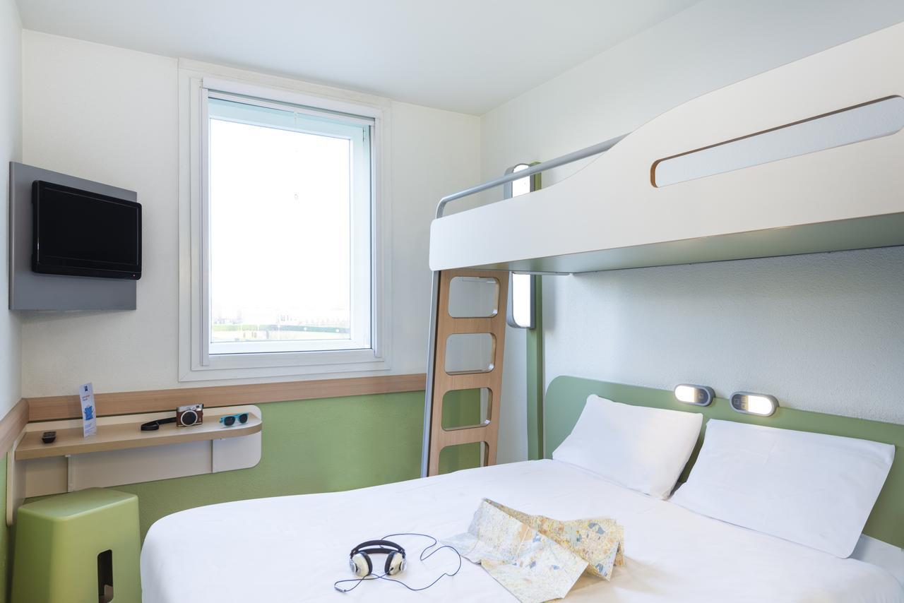Ibis Budget Velizy Esterno foto